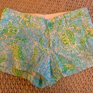 Lilly Pulitzer Walsh Short size 4
